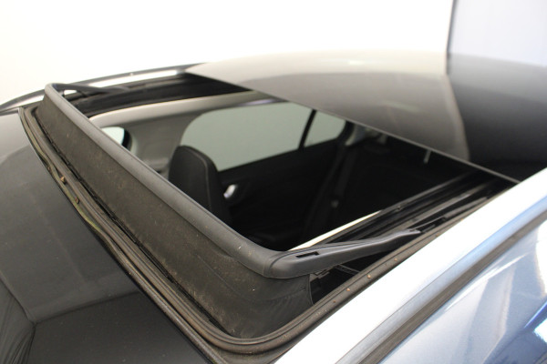 Ford FOCUS Wagon 1.0 EcoBoost Titanium Business |Pano|Camera|