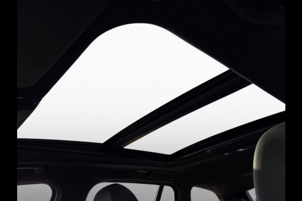 BMW 3 Serie Touring 330e M-SPORT (LCi) ** LED, NAVI+, HuD, ACC, H&K SOUND, 19-inch LMV, M-REMMEN ** 1e EIG - UNFALLFREI ** ** INFORMEER OOK NAAR ONZE AANTREKKELIJKE FINANCIAL-LEASE TARIEVEN **