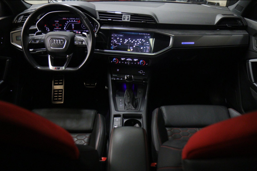 Audi RSQ3 Sportback TFSI RS Pano/B&O/Camera/Carplay/RSStoelen/BOMVOL