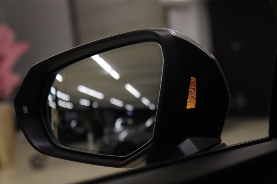 Audi RSQ3 Sportback TFSI RS Pano/B&O/Camera/Carplay/RSStoelen/BOMVOL