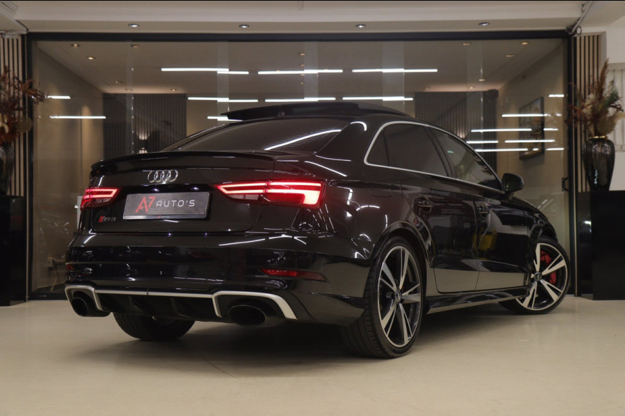Audi A3 Limousine 2.5 TFSI RS 3 quattro PANO/B&O/RS Sportuitlaat/PERFORMANCE/Carplay/VOL