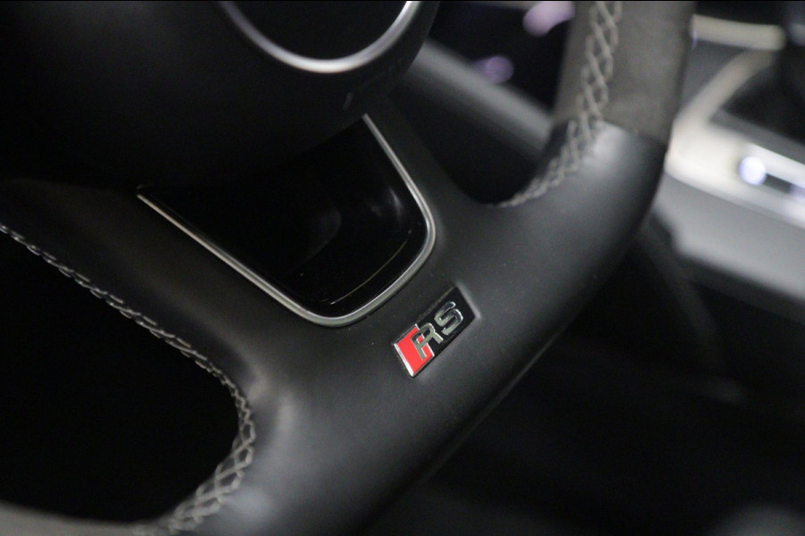 Audi A3 Limousine 2.5 TFSI RS 3 quattro PANO/B&O/RS Sportuitlaat/PERFORMANCE/Carplay/VOL