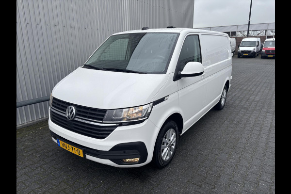 Volkswagen Transporter 2.0 TDI L1H1*AUTOM.*CARPLAY*A/C*CRUISE*NAVI*HAAK*