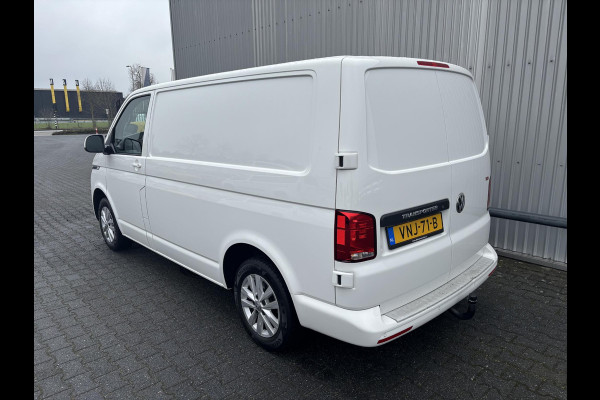 Volkswagen Transporter 2.0 TDI L1H1*AUTOM.*CARPLAY*A/C*CRUISE*NAVI*HAAK*