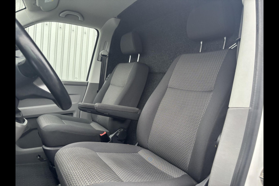 Volkswagen Transporter 2.0 TDI L1H1*AUTOM.*CARPLAY*A/C*CRUISE*NAVI*HAAK*