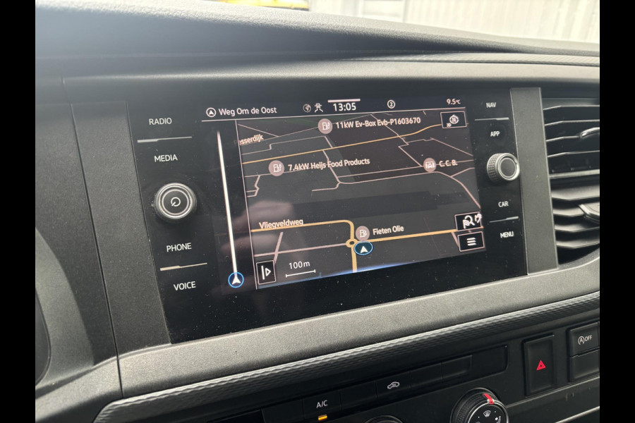 Volkswagen Transporter 2.0 TDI L1H1*AUTOM.*CARPLAY*A/C*CRUISE*NAVI*HAAK*