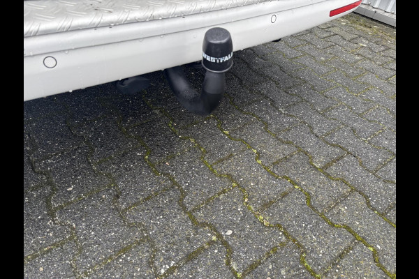 Volkswagen Transporter 2.0 TDI L1H1*AUTOM.*CARPLAY*A/C*CRUISE*NAVI*HAAK*