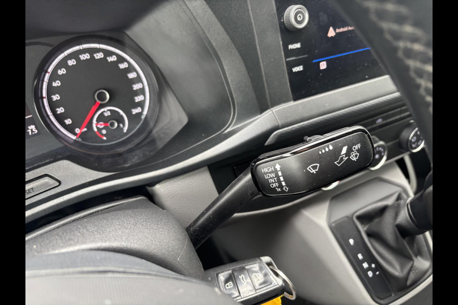 Volkswagen Transporter 2.0 TDI L1H1*AUTOM.*CARPLAY*A/C*CRUISE*NAVI*HAAK*