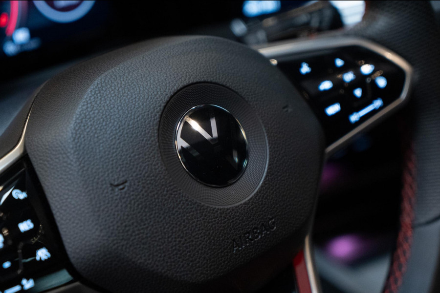 Volkswagen Golf 2.0 TSI GTI Clubsport PANO|HARMAN|HUD|IQ