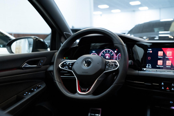 Volkswagen Golf 2.0 TSI GTI Clubsport PANO|HARMAN|HUD|IQ