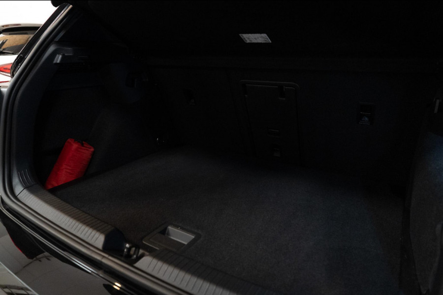 Volkswagen Golf 2.0 TSI GTI Clubsport PANO|HARMAN|HUD|IQ