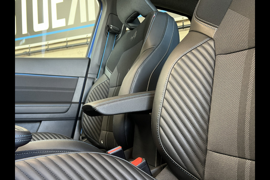 Renault Captur 1.6 E-Tech full hybrid 145 Esprit Alpine Groot Navi | H&K | 360 | 19" | ACC | Dodehoek | Stoelverwarming 100% Renault dealer onderhouden!