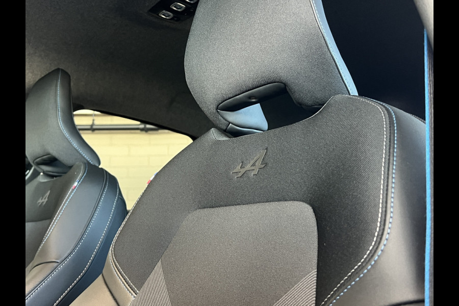 Renault Captur 1.6 E-Tech full hybrid 145 Esprit Alpine Groot Navi | H&K | 360 | 19" | ACC | Dodehoek | Stoelverwarming 100% Renault dealer onderhouden!