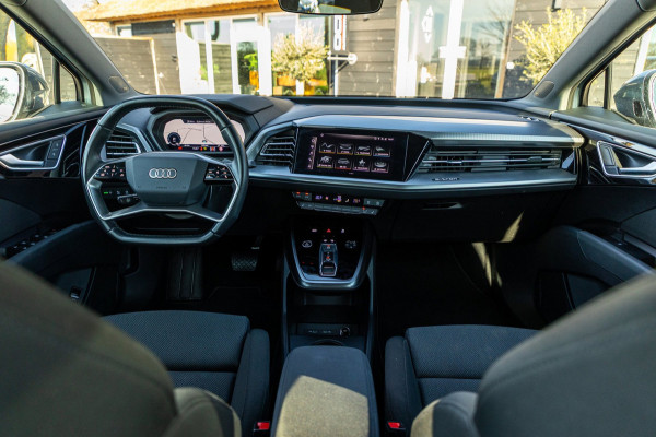 Audi Q4 e-tron 40 Advanced edition 77 kWh I Hud I Nieuwstaat I