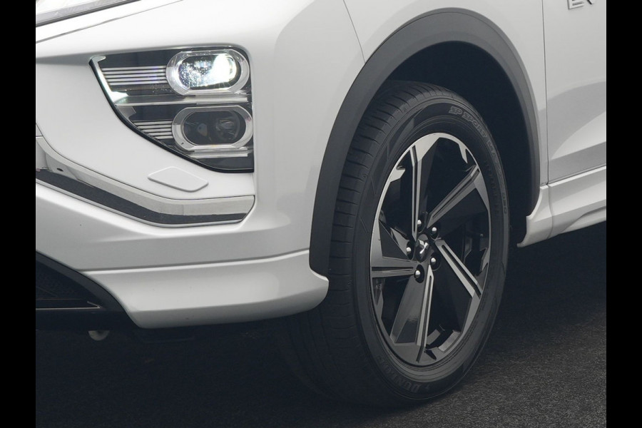 Mitsubishi Eclipse Cross 2.4 Intense+ PHEV 188pk Dealer O.H. | Trekhaak Afn. | Adaptive Cruise | 360 Camera | Alcantara Sportstoelen & Stuur Verwarmd | Navigatie Via TomTom | Keyless | Blis | Apple Carplay | DAB | Plug In Hybr