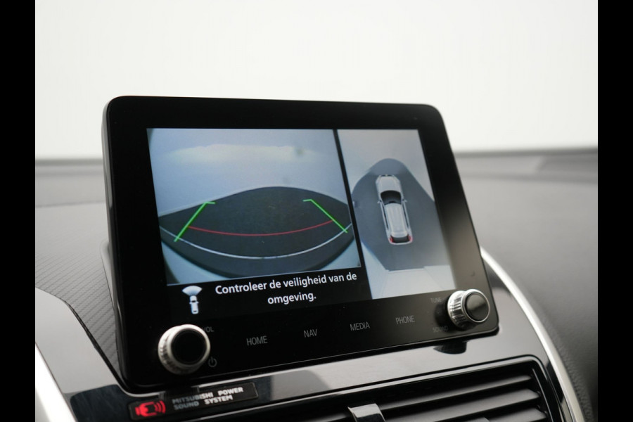 Mitsubishi Eclipse Cross 2.4 Intense+ PHEV 188pk Dealer O.H. | Trekhaak Afn. | Adaptive Cruise | 360 Camera | Alcantara Sportstoelen & Stuur Verwarmd | Navigatie Via TomTom | Keyless | Blis | Apple Carplay | DAB | Plug In Hybr