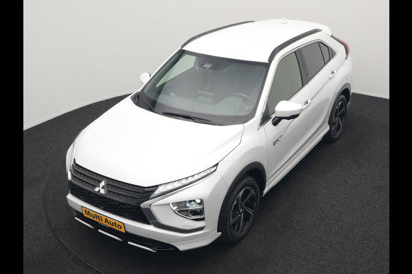 Mitsubishi Eclipse Cross 2.4 Intense+ PHEV 188pk Dealer O.H. | Trekhaak Afn. | Adaptive Cruise | 360 Camera | Alcantara Sportstoelen & Stuur Verwarmd | Navigatie Via TomTom | Keyless | Blis | Apple Carplay | DAB | Plug In Hybr