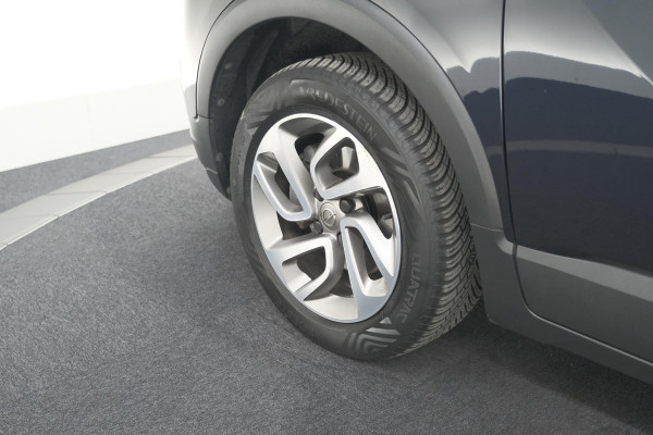 Opel Crossland X 110 Turbo Innovation | Trekhaak | Allseason | Apple Carplay | Parkeersensoren