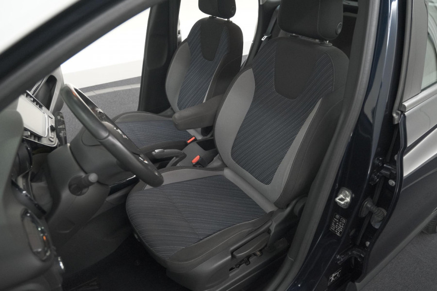 Opel Crossland X 110 Turbo Innovation | Trekhaak | Allseason | Apple Carplay | Parkeersensoren