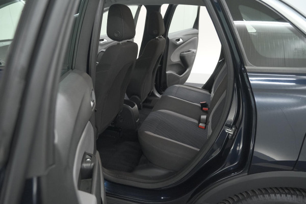 Opel Crossland X 110 Turbo Innovation | Trekhaak | Allseason | Apple Carplay | Parkeersensoren