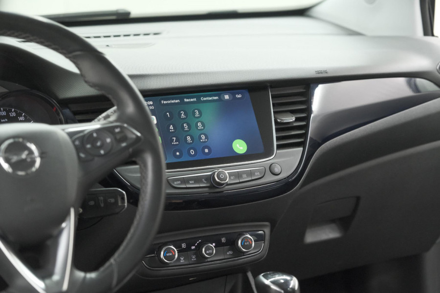 Opel Crossland X 110 Turbo Innovation | Trekhaak | Allseason | Apple Carplay | Parkeersensoren