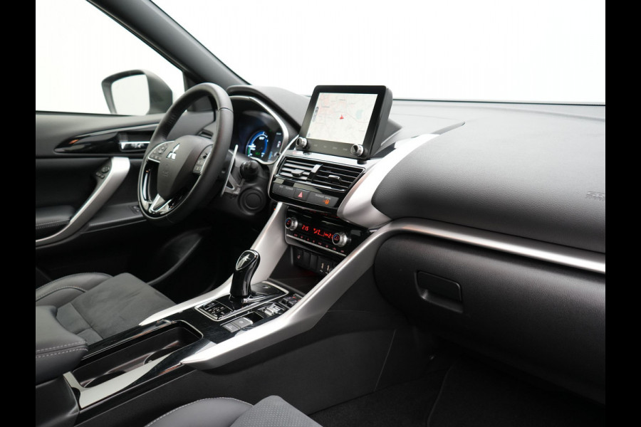 Mitsubishi Eclipse Cross 2.4 Intense+ PHEV 188pk Dealer O.H. | Adaptive Cruise | 360 Camera | Alcantara Sportstoelen & Stuur Verwarmd | Apple Carplay | Navigatie Via TomTom | Keyless | Blis | DAB | Plug In Hybrid