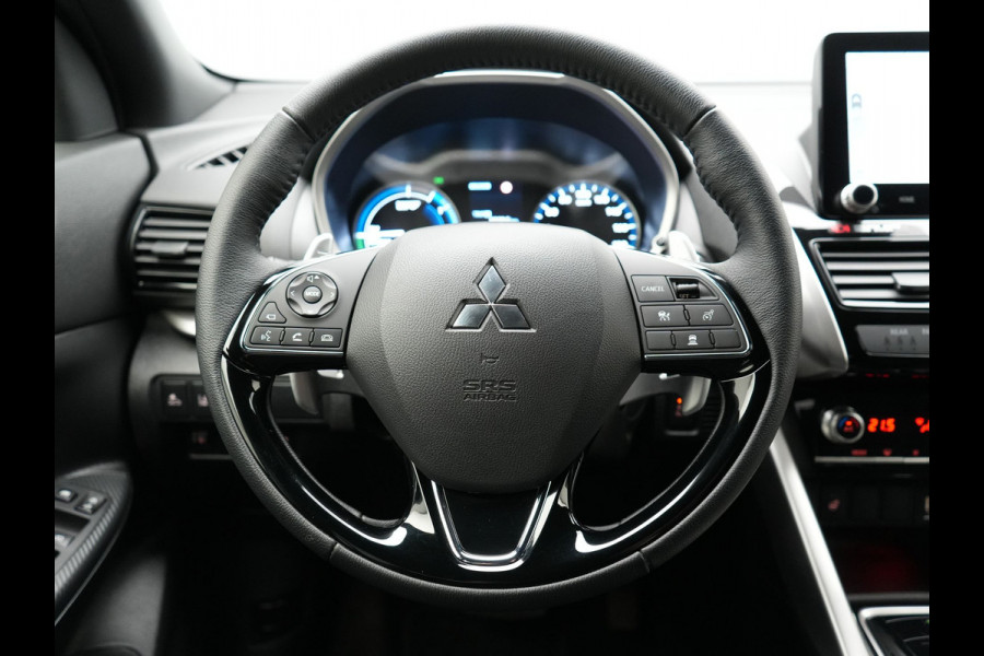 Mitsubishi Eclipse Cross 2.4 Intense+ PHEV 188pk Dealer O.H. | Adaptive Cruise | 360 Camera | Alcantara Sportstoelen & Stuur Verwarmd | Apple Carplay | Navigatie Via TomTom | Keyless | Blis | DAB | Plug In Hybrid
