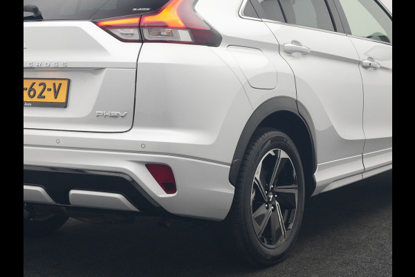 Mitsubishi Eclipse Cross 2.4 Intense+ PHEV 188pk Dealer O.H. | Trekhaak Afn. | Adaptive Cruise | 360 Camera | Alcantara Sportstoelen & Stuur Verwarmd | Keyless | Blis | Navigatie | DAB |  Plug In Hybrid