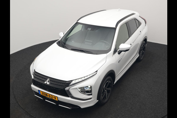 Mitsubishi Eclipse Cross 2.4 Intense+ PHEV 188pk Dealer O.H. | Trekhaak Afn. | Adaptive Cruise | 360 Camera | Alcantara Sportstoelen & Stuur Verwarmd | Keyless | Blis | Navigatie | DAB |  Plug In Hybrid