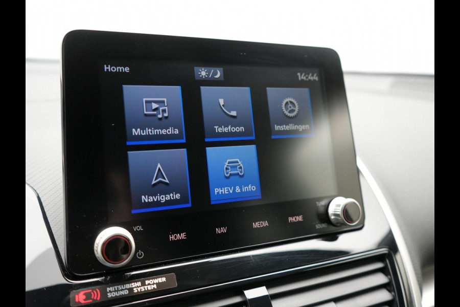 Mitsubishi Eclipse Cross 2.4 Intense+ PHEV 188pk Dealer O.H. | Trekhaak Afn. | Adaptive Cruise | 360 Camera | Alcantara Sportstoelen & Stuur Verwarmd | Keyless | Blis | Navigatie | DAB |  Plug In Hybrid