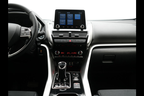 Mitsubishi Eclipse Cross 2.4 Intense+ PHEV 188pk Dealer O.H. | Trekhaak Afn. | Adaptive Cruise | 360 Camera | Alcantara Sportstoelen & Stuur Verwarmd | Keyless | Blis | Navigatie | DAB |  Plug In Hybrid