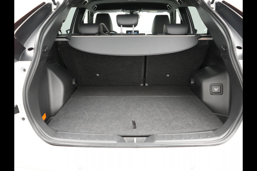 Mitsubishi Eclipse Cross 2.4 Intense+ PHEV 188pk Dealer O.H. | Trekhaak Afn. | Adaptive Cruise | 360 Camera | Alcantara Sportstoelen & Stuur Verwarmd | Keyless | Blis | Navigatie | DAB |  Plug In Hybrid