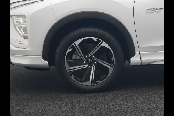 Mitsubishi Eclipse Cross 2.4 Intense+ PHEV 188pk Dealer O.H. | Trekhaak Afn. | Adaptive Cruise | 360 Camera | Alcantara Sportstoelen & Stuur Verwarmd | Keyless | Blis | Navigatie | DAB |  Plug In Hybrid
