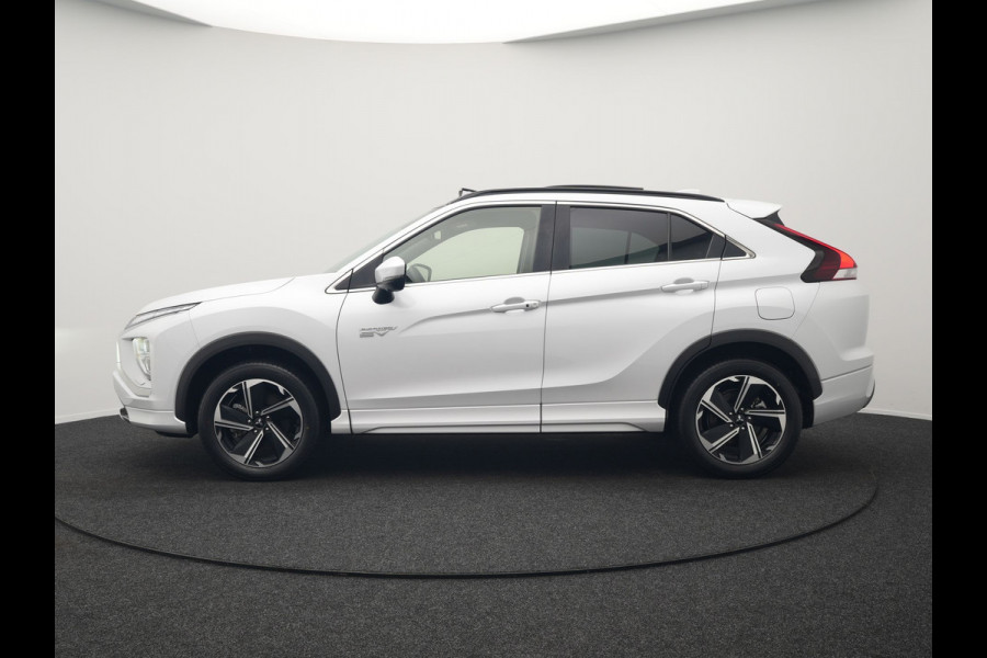 Mitsubishi Eclipse Cross 2.4 Instyle PHEV 188pk Dealer O.H. | Trekhaak Afn. | Panodak | Head Up | Adaptive Cruise | 360 Camera | Lederen Sportstoelen & Stuur Verwarmd | Apple Carplay | Keyless | Blis | Navigatie TomTom | Plug