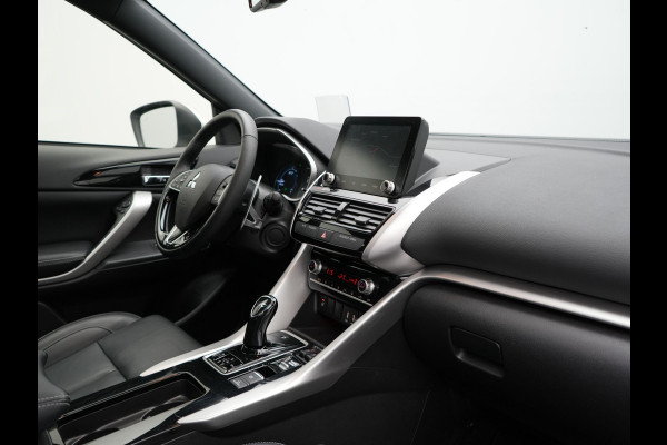 Mitsubishi Eclipse Cross 2.4 Instyle PHEV 188pk Dealer O.H. | Trekhaak Afn. | Panodak | Head Up | Adaptive Cruise | 360 Camera | Lederen Sportstoelen & Stuur Verwarmd | Apple Carplay | Keyless | Blis | Navigatie TomTom | Plug