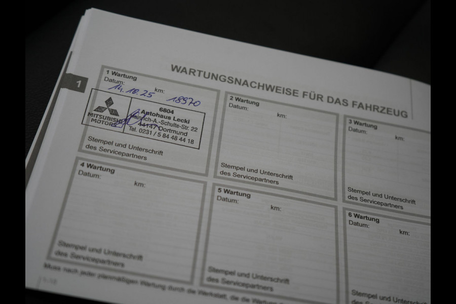 Mitsubishi Eclipse Cross 2.4 Instyle PHEV 188pk Dealer O.H. | Trekhaak Afn. | Panodak | Head Up | Adaptive Cruise | 360 Camera | Lederen Sportstoelen & Stuur Verwarmd | Apple Carplay | Keyless | Blis | Navigatie TomTom | Plug