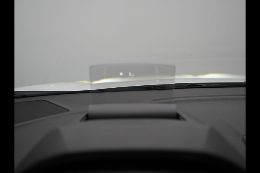 Mitsubishi Eclipse Cross 2.4 Instyle PHEV 188pk Dealer O.H. | Trekhaak Afn. | Panodak | Head Up | Adaptive Cruise | 360 Camera | Lederen Sportstoelen & Stuur Verwarmd | Apple Carplay | Keyless | Blis | Navigatie TomTom | Plug