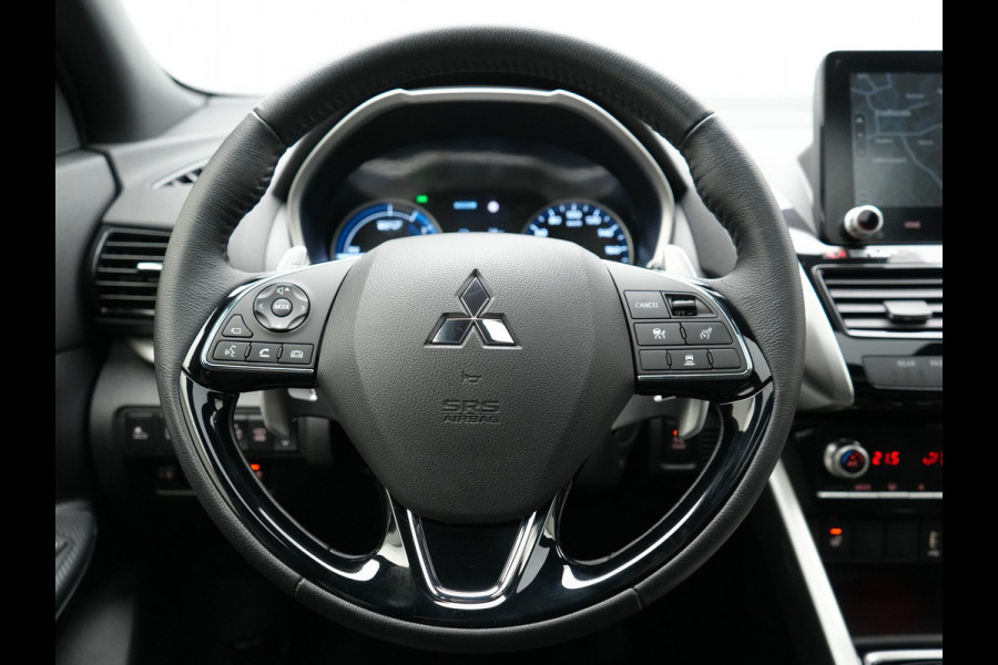 Mitsubishi Eclipse Cross 2.4 Instyle PHEV 188pk Dealer O.H. | Trekhaak Afn. | Panodak | Head Up | Adaptive Cruise | 360 Camera | Lederen Sportstoelen & Stuur Verwarmd | Apple Carplay | Keyless | Blis | Navigatie TomTom | Plug