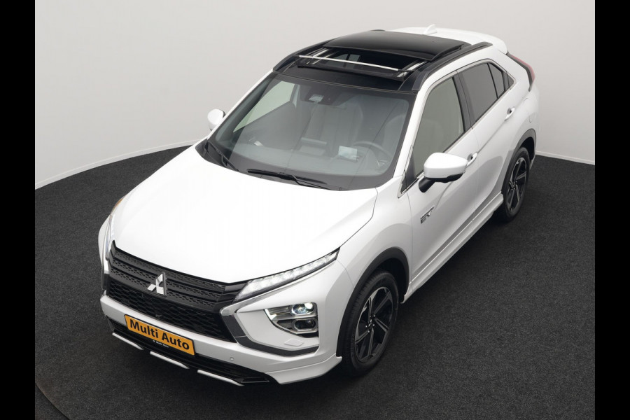 Mitsubishi Eclipse Cross 2.4 Instyle PHEV 188pk Dealer O.H. | Trekhaak Afn. | Panodak | Head Up | Adaptive Cruise | 360 Camera | Lederen Sportstoelen & Stuur Verwarmd | Apple Carplay | Keyless | Blis | Navigatie TomTom | Plug