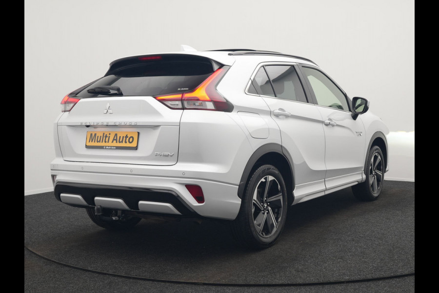 Mitsubishi Eclipse Cross 2.4 Instyle PHEV 188pk Dealer O.H | Trekhaak Afn. | Panodak | Adaptive Cruise | 360 Camera | Lederen Sportstoelen & Stuur Verwarmd | Keyless | Apple Carplay | Blis | Navigatie | Lane Assist | Plug In Hybrid