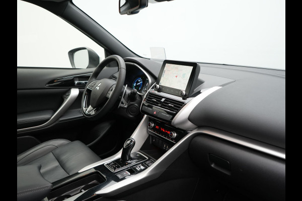 Mitsubishi Eclipse Cross 2.4 Instyle PHEV 188pk Dealer O.H | Trekhaak Afn. | Panodak | Adaptive Cruise | 360 Camera | Lederen Sportstoelen & Stuur Verwarmd | Keyless | Apple Carplay | Blis | Navigatie | Lane Assist | Plug In Hybrid