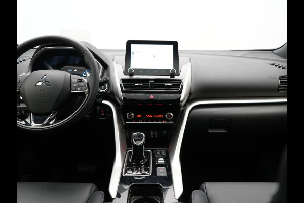 Mitsubishi Eclipse Cross 2.4 Instyle PHEV 188pk Dealer O.H | Trekhaak Afn. | Panodak | Adaptive Cruise | 360 Camera | Lederen Sportstoelen & Stuur Verwarmd | Keyless | Apple Carplay | Blis | Navigatie | Lane Assist | Plug In Hybrid