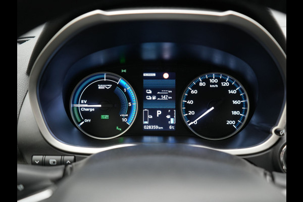 Mitsubishi Eclipse Cross 2.4 Instyle PHEV 188pk Dealer O.H | Trekhaak Afn. | Panodak | Adaptive Cruise | 360 Camera | Lederen Sportstoelen & Stuur Verwarmd | Keyless | Apple Carplay | Blis | Navigatie | Lane Assist | Plug In Hybrid