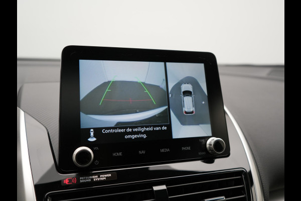 Mitsubishi Eclipse Cross 2.4 Instyle PHEV 188pk Dealer O.H | Trekhaak Afn. | Panodak | Adaptive Cruise | 360 Camera | Lederen Sportstoelen & Stuur Verwarmd | Keyless | Apple Carplay | Blis | Navigatie | Lane Assist | Plug In Hybrid