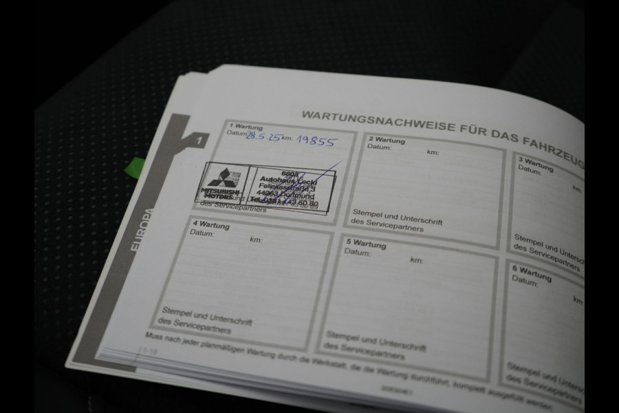 Mitsubishi Eclipse Cross 2.4 Intense+ PHEV 188pk Dealer O.H. | Trekhaak Afn. | 360 Camera | Adaptive Cruise | Alcantara Sportstoelen Verwarmd | Apple Carplay | Keyless | Stuur Verwarmd | Navigatie | Blis | DAB | Plug In Hybr