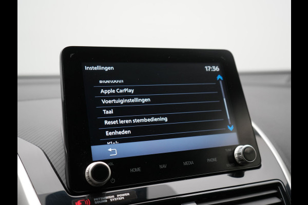 Mitsubishi Eclipse Cross 2.4 Intense+ PHEV 188pk Dealer O.H. | Trekhaak Afn. | 360 Camera | Adaptive Cruise | Alcantara Sportstoelen Verwarmd | Apple Carplay | Keyless | Stuur Verwarmd | Navigatie | Blis | DAB | Plug In Hybr