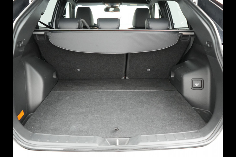 Mitsubishi Eclipse Cross 2.4 Intense+ PHEV 188pk Dealer O.H. | Trekhaak Afn. | 360 Camera | Adaptive Cruise | Alcantara Sportstoelen Verwarmd | Apple Carplay | Keyless | Stuur Verwarmd | Navigatie | Blis | DAB | Plug In Hybr