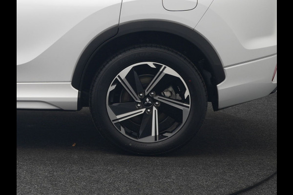 Mitsubishi Eclipse Cross 2.4 Intense+ PHEV 188pk Dealer O.H. | Trekhaak Afn. | 360 Camera | Adaptive Cruise | Alcantara Sportstoelen Verwarmd | Apple Carplay | Keyless | Stuur Verwarmd | Navigatie | Blis | DAB | Plug In Hybr