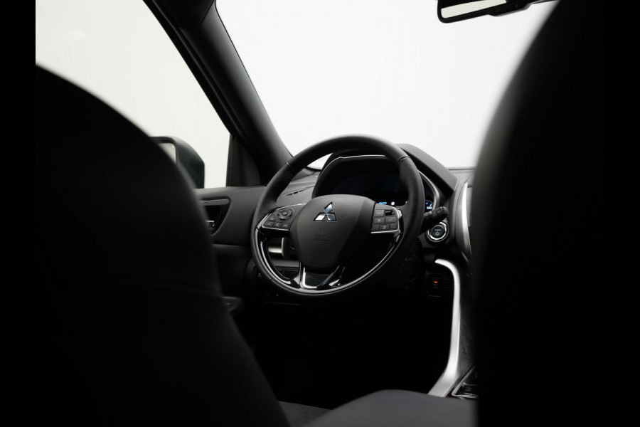Mitsubishi Eclipse Cross 2.4 Intense+ PHEV 188pk Dealer O.H. | Adaptive Cruise | 360 Camera | Alcantara Sportstoelen & Stuur Verwarmd | Apple Carplay | Keyless | Blis | Navigatie Via TomTom | DAB | Plug In Hybrid
