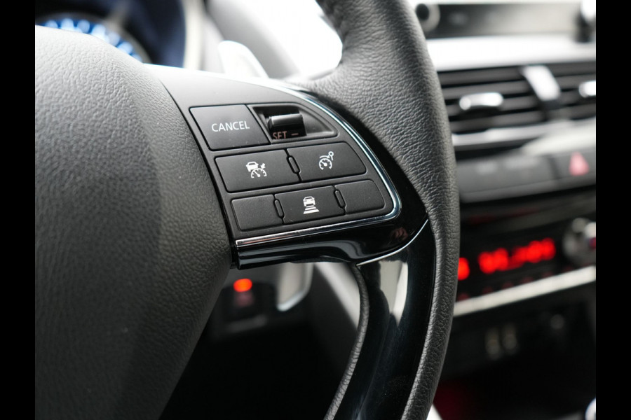 Mitsubishi Eclipse Cross 2.4 Intense+ PHEV 188pk Dealer O.H. | Adaptive Cruise | 360 Camera | Alcantara Sportstoelen & Stuur Verwarmd | Apple Carplay | Keyless | Blis | Navigatie Via TomTom | DAB | Plug In Hybrid